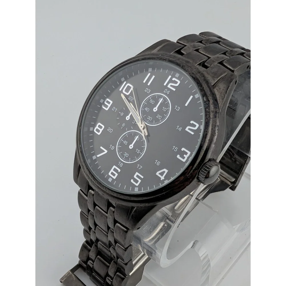 Men's Black Quartz Watch 45mm Case 6.75